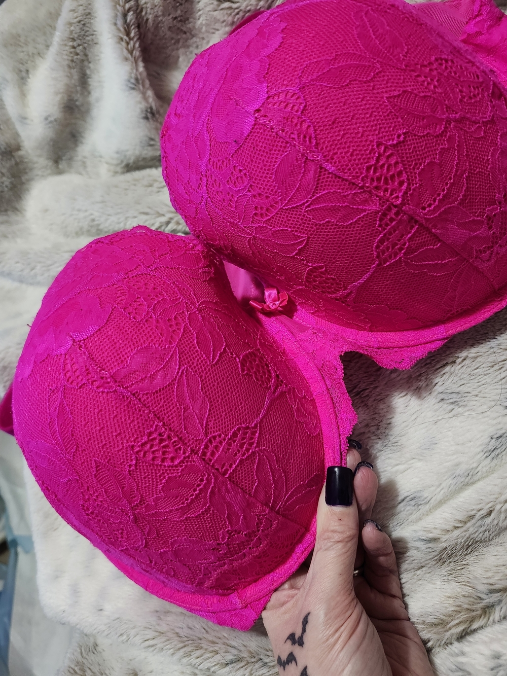 Torrid Hot Pink Lace Push-Up Bra